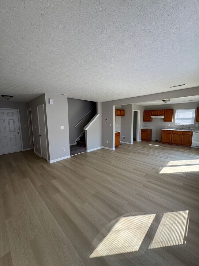 Building Photo - 4074 Lassen Ln