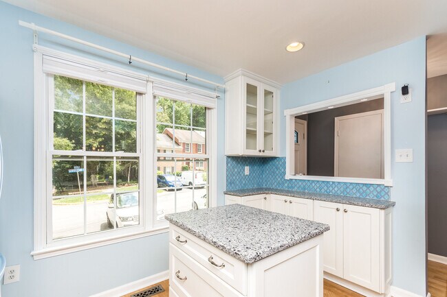 Building Photo - 2346 Horseferry Ct