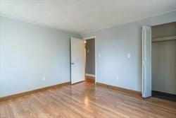 Building Photo - 22 Irving St