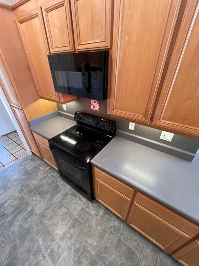 Building Photo - Hardeman