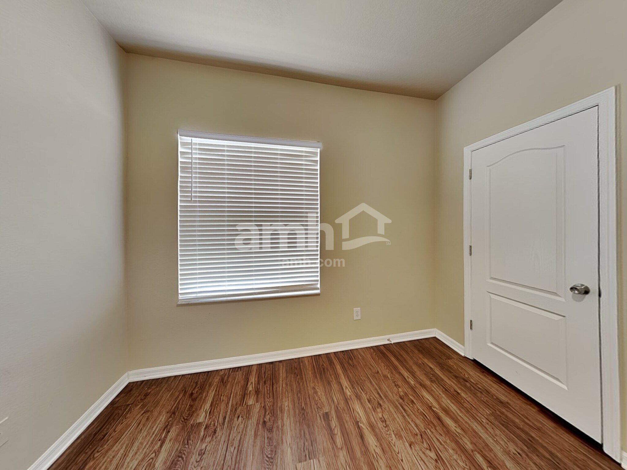 Building Photo - 239 Traditions Dr