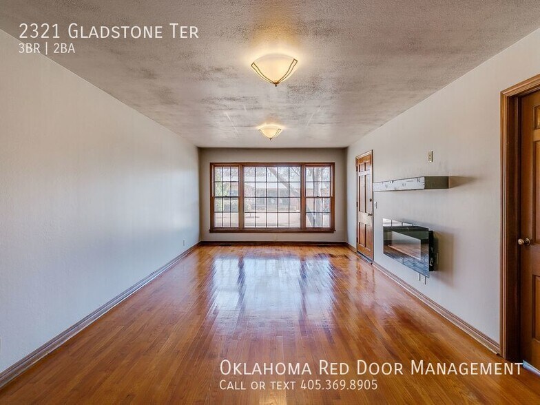 Building Photo - 2321 Gladstone Terrace