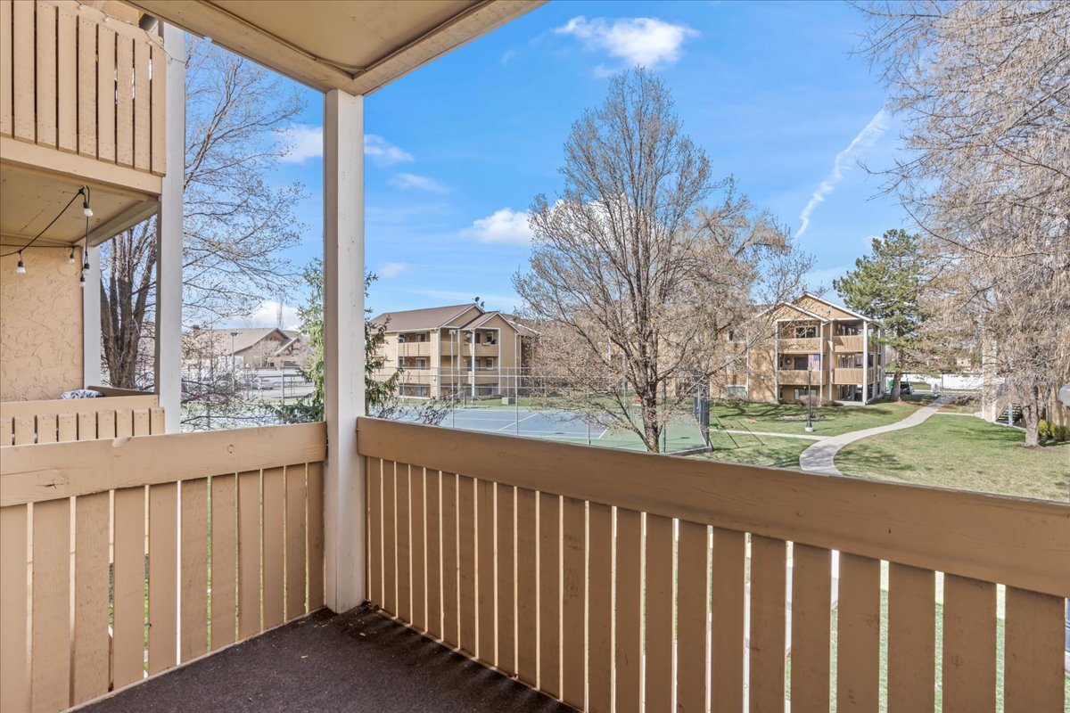 Building Photo - 1285 E Ridge Meadow Ln