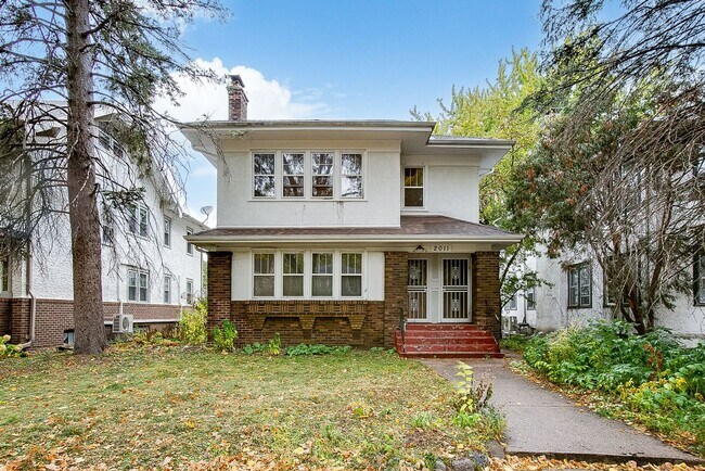 Building Photo - 2011 Portland Ave