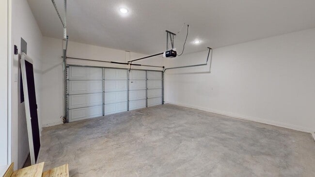 Building Photo - 124 E Sunset Cove Ln