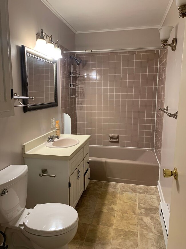 Building Photo - Available June 1st | 2 Bedroom Townhouse