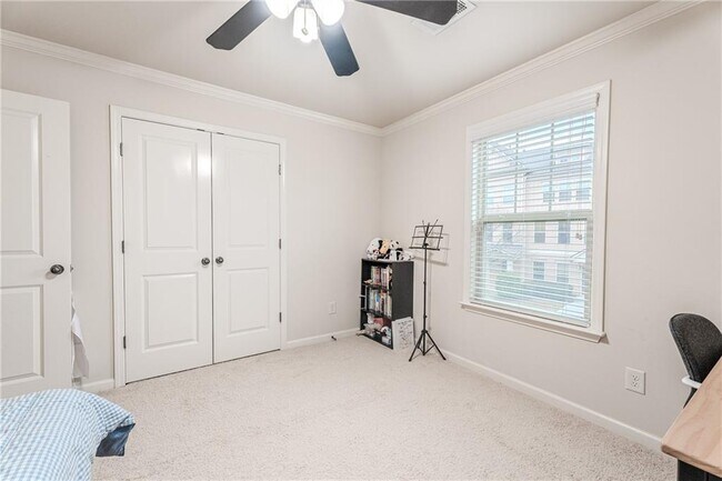 Building Photo - 801 Village Field Ct NW