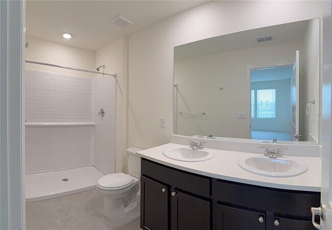 Building Photo - 6579 SW 81st Lp