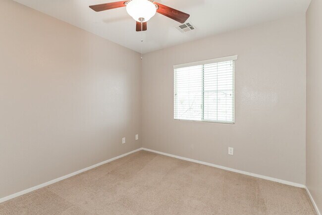 Building Photo - 9277 Lost Shanty Ct