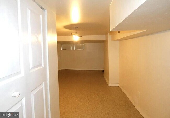 Building Photo - 2654 Lehman St