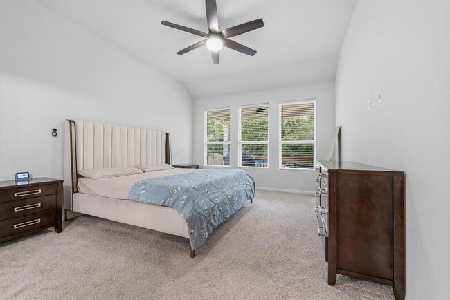 Building Photo - 17616 Chino Ln