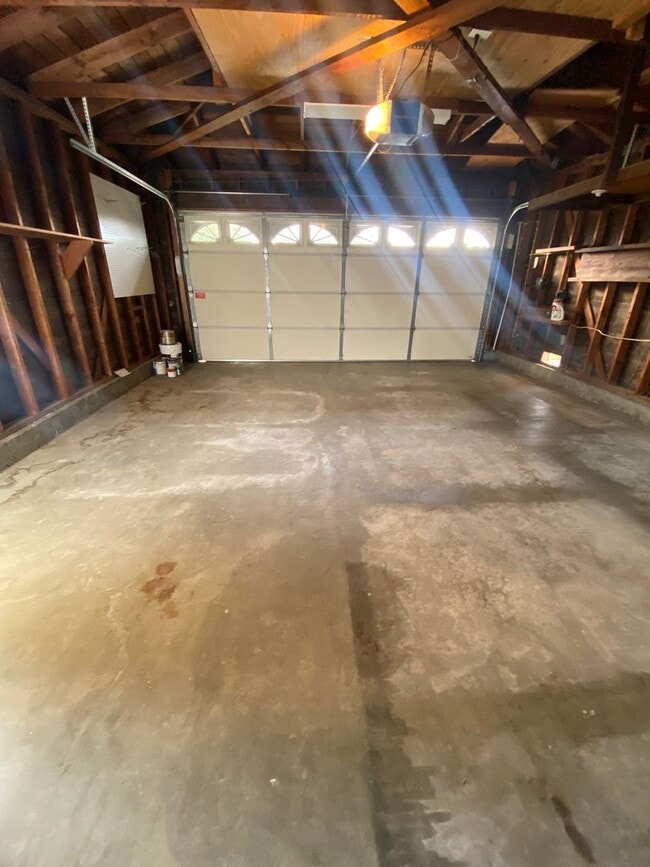 Building Photo - Harbor City- Single Family Home