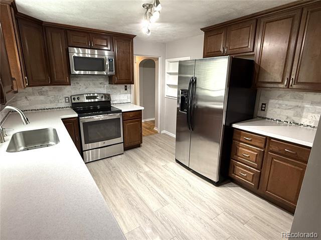 Building Photo - 1920 Willow St