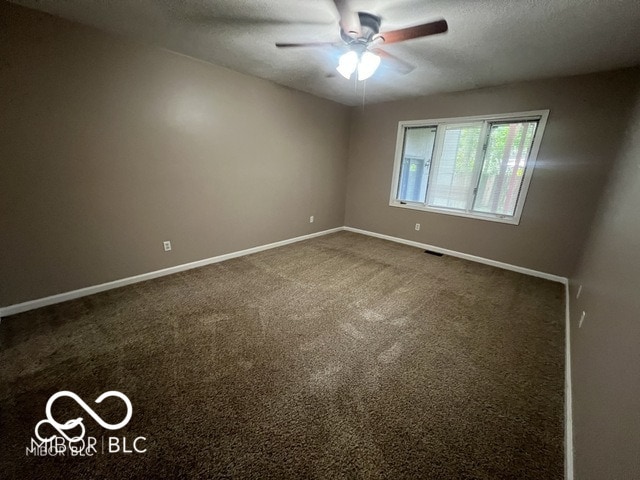 Building Photo - 945 Fox Hill Dr