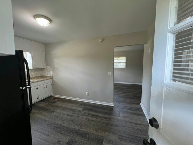 Primary Photo - 1472 Tulip Pl