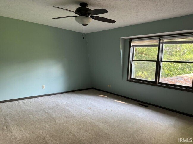 Building Photo - 4317 E Wembley Ct