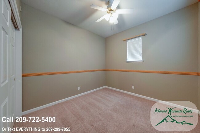 Building Photo - 3841 Tern Ct