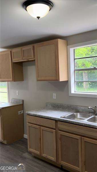 Building Photo - 404 Joycliff Terrace