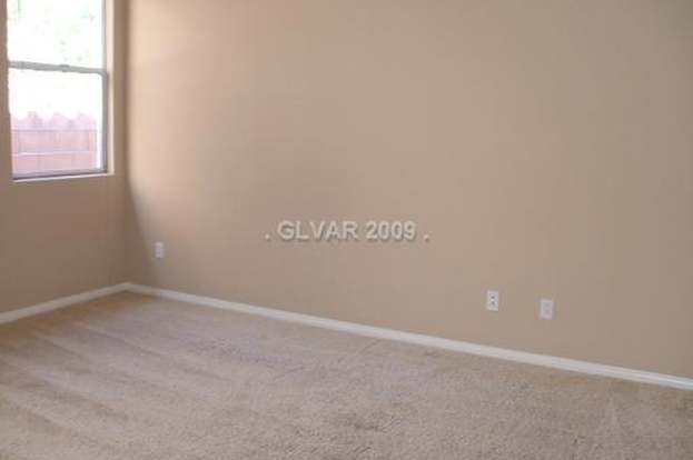 Building Photo - 2640 Spruce Creek Dr