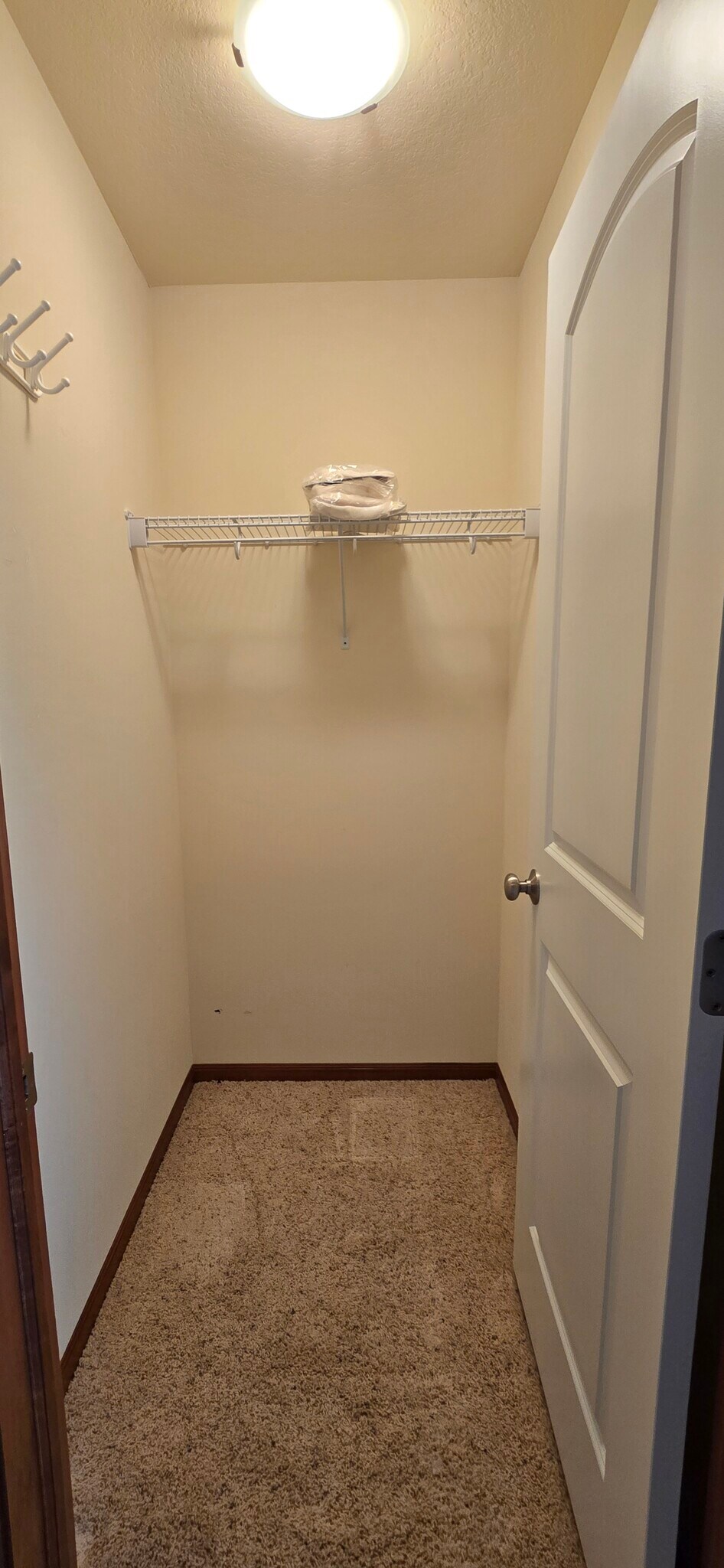 Building Photo - 821 SE Crossings Ln