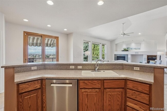 Building Photo - 6333 S Sicily Way