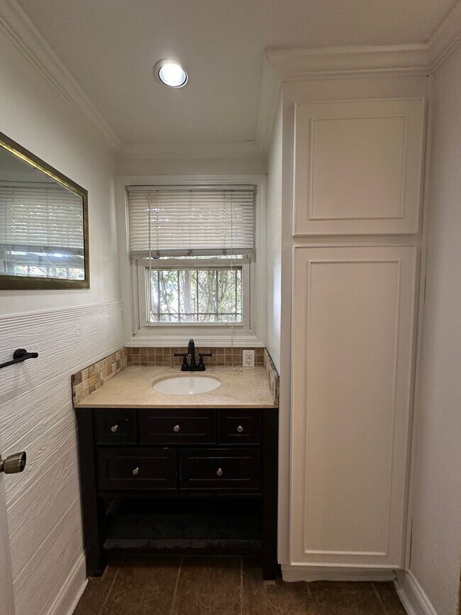 Building Photo - Village of West Greenville home with a large fenced yard!