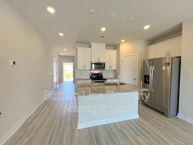 Building Photo - 1816 Braemar Vlg Dr