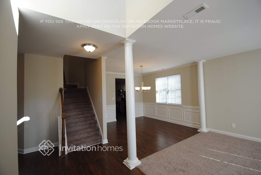 Building Photo - 20 W Smoketree Ct