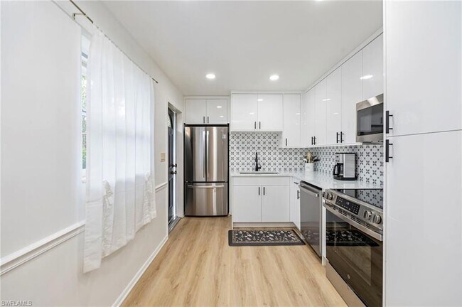 Building Photo - 2261 11th St N