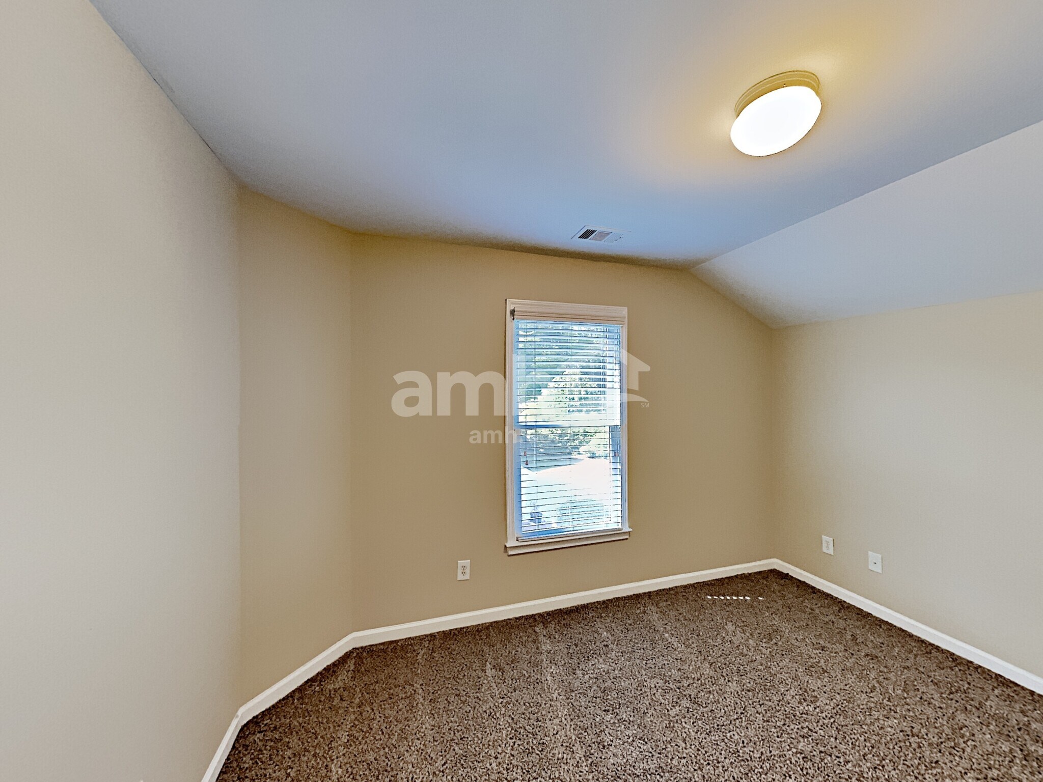 Building Photo - 3215 Thimbleberry Trail