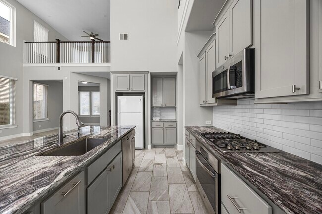 Building Photo - 13207 Terania Clf Trce