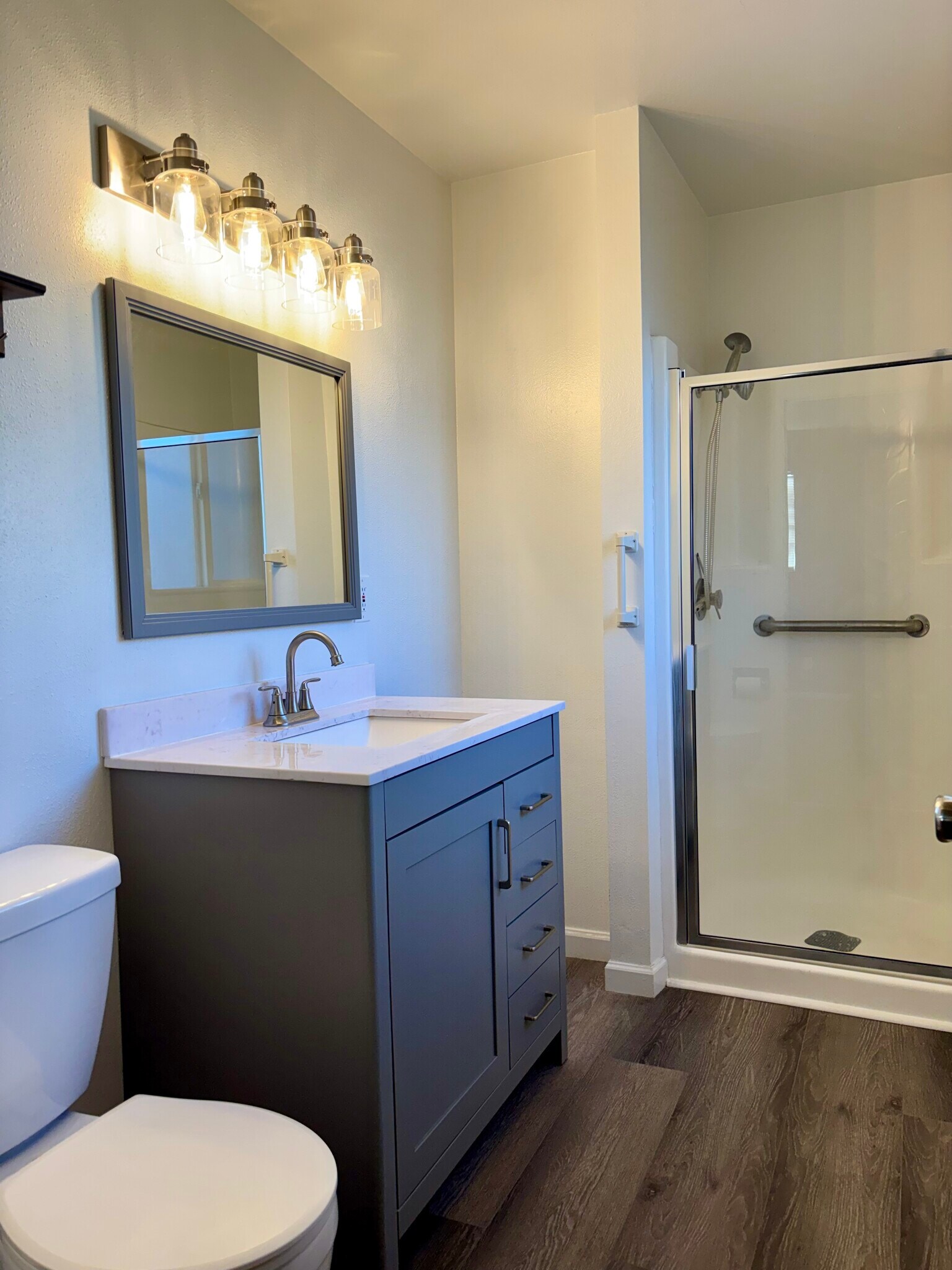 Building Photo - 763 S Sunset Dr