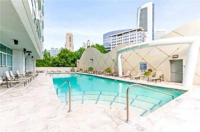 Building Photo - 3338 Peachtree Rd NE