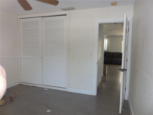 Building Photo - 8090 W 18th Ct