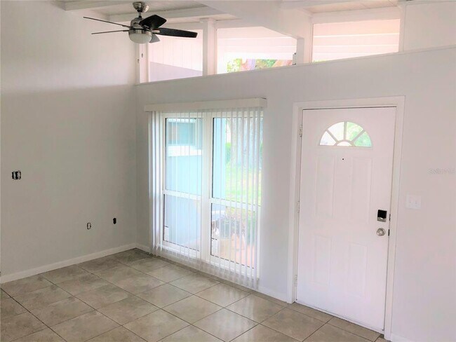 Building Photo - 2921 Greenbriar St