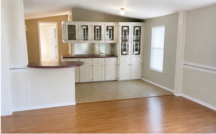 Building Photo - 200 Murls Lake Rd