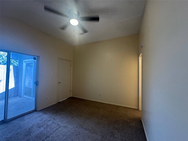 Building Photo - 20507 Broughwood Cir