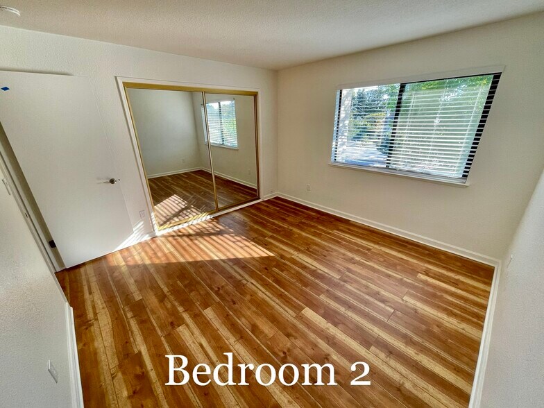 Building Photo - 63 Gazania Ter