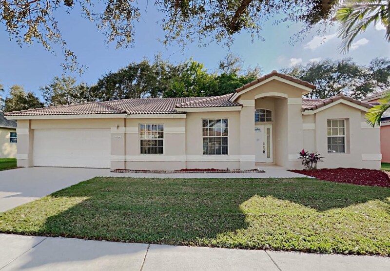Building Photo - 10660 SW 21st St
