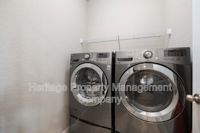 Building Photo - 10238 Midsummer Meadow