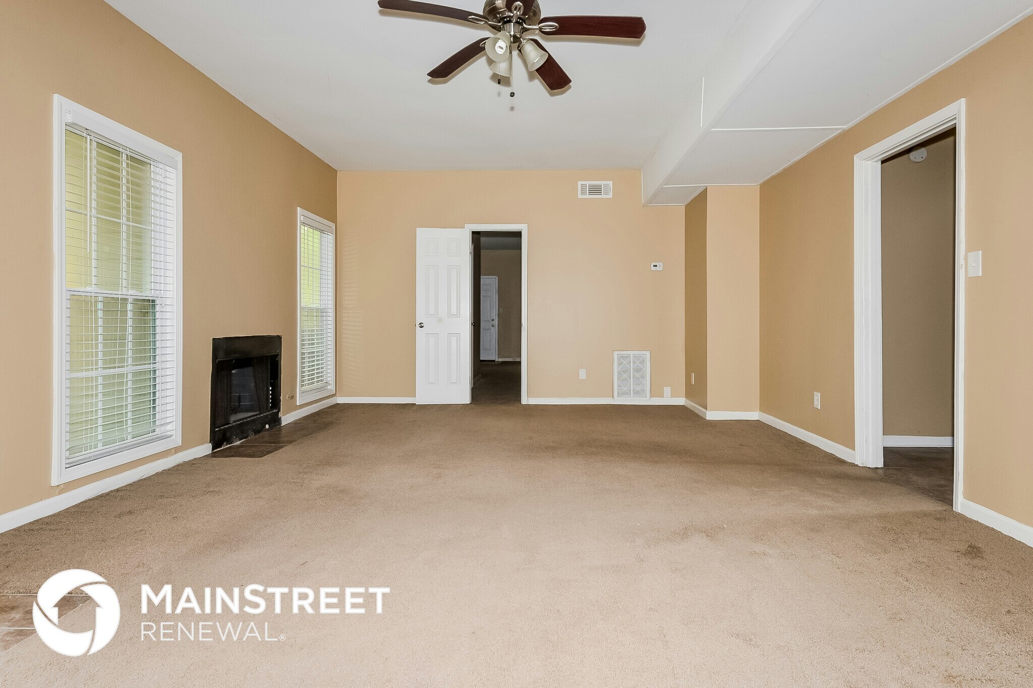 Building Photo - 4300 Riverlake Way