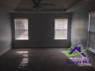 Building Photo - 215 Sedgebrooke Dr