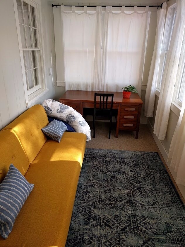 Building Photo - 170 Windsor Ct