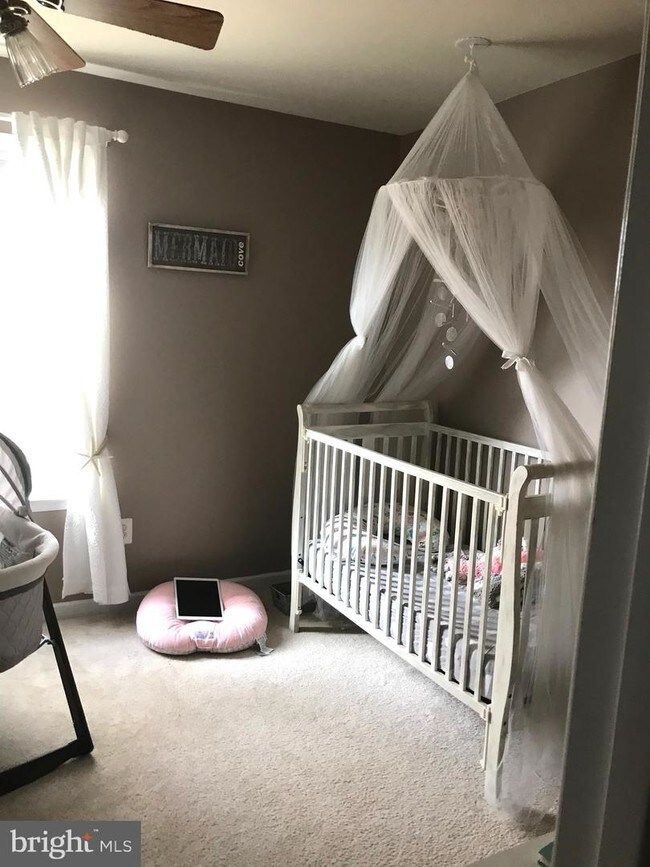 Building Photo - 4353 S Creek Ct