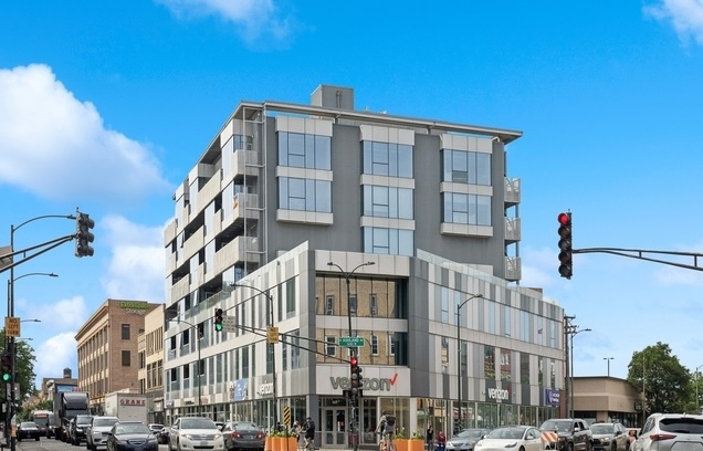 Primary Photo - 1243 N Milwaukee Ave
