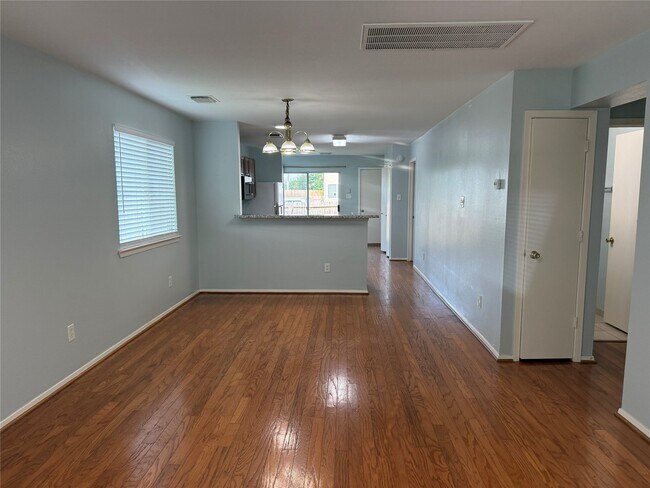 Building Photo - 20642 Patriot Park Ln