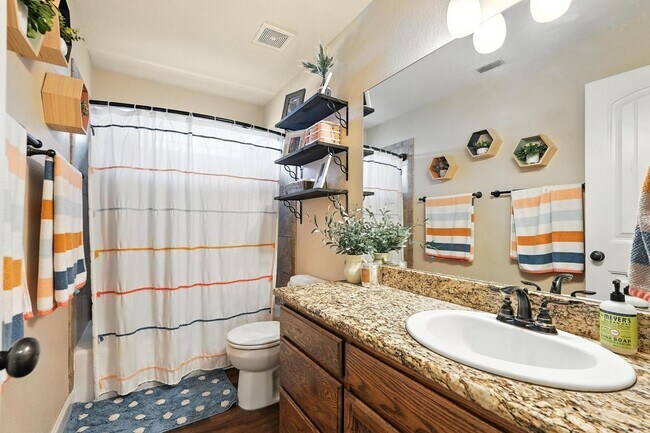 Building Photo - 7625 Tuscany Dr