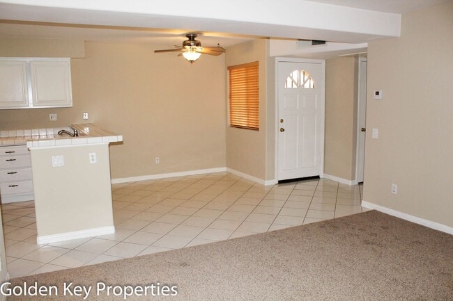 Building Photo - 2BR/2BATH Ground level Condo in La Costa Alta. 1 Car Garage! Community pool! Water/trash Included!