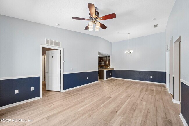 Building Photo - 201 Larkin Pl