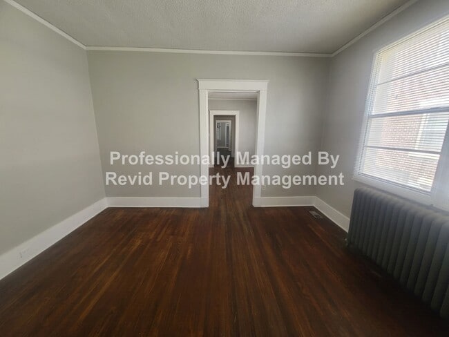 Building Photo - 791 Maury St